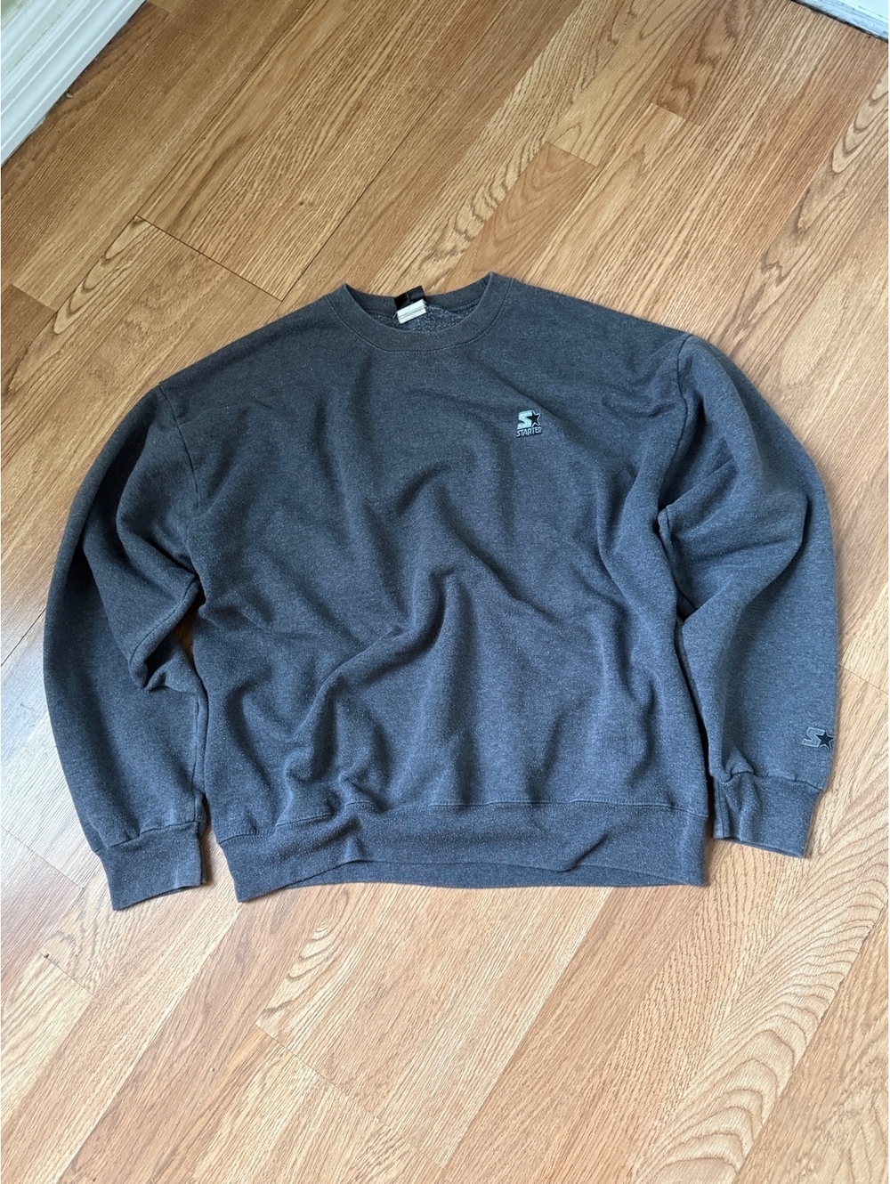 Starter Gray Crewneck Sweatshirt Size Large